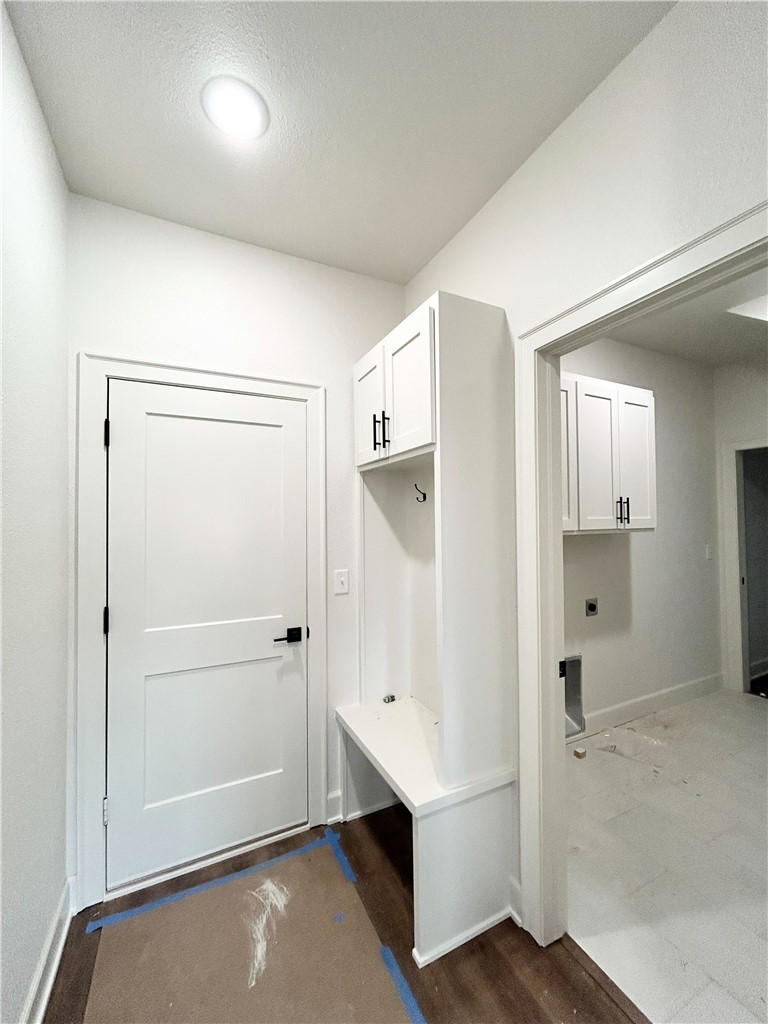 Country Club - Residential