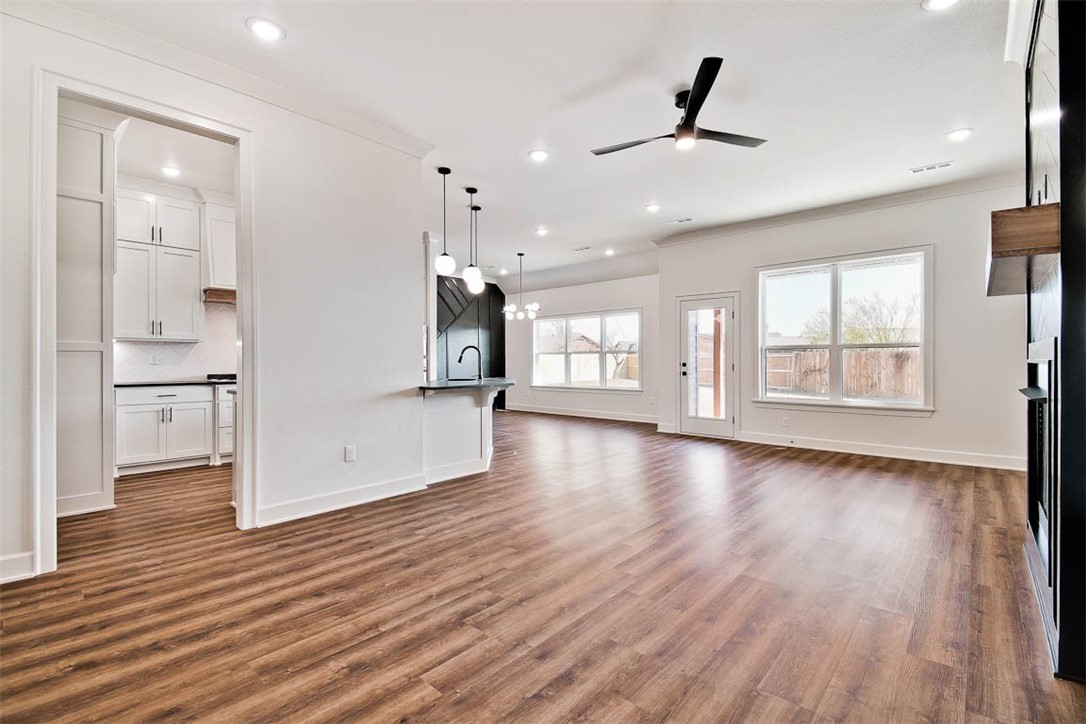 Country Club - Residential