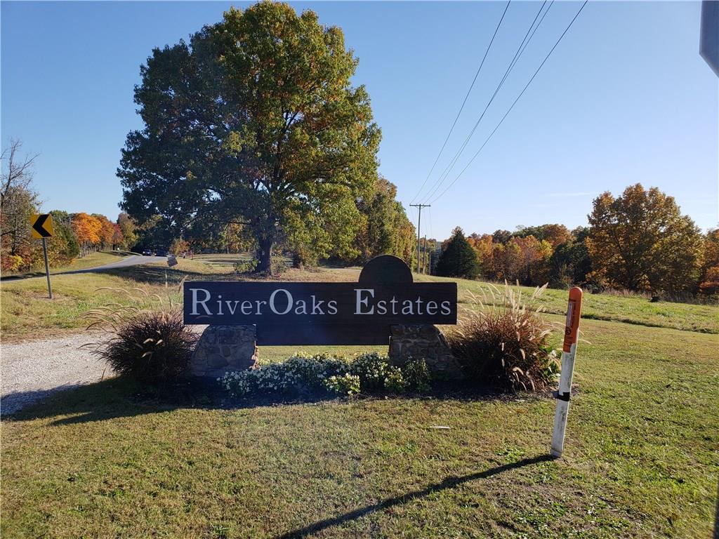 River Oak Estates - Land
