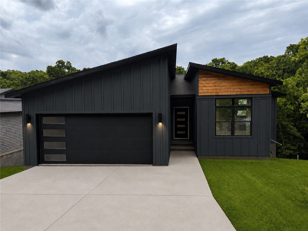 Photo 1 of 20 — 7 Fields Circle, Bella Vista, AR 72715