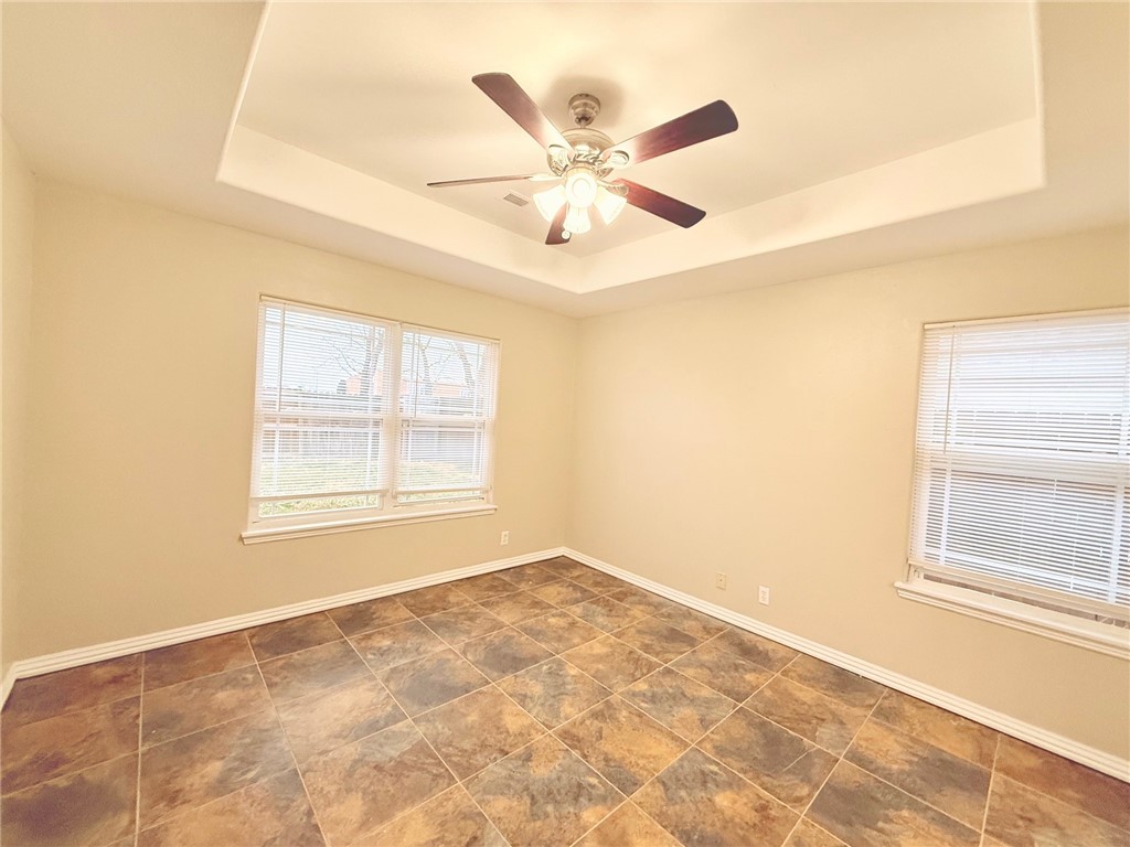 Rollers Ridge Sub Rogers - Residential Lease