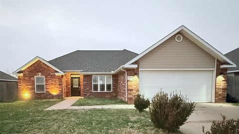 Photo of 3108 G Street, Rogers, AR 72758 (MLS # 1332461)
