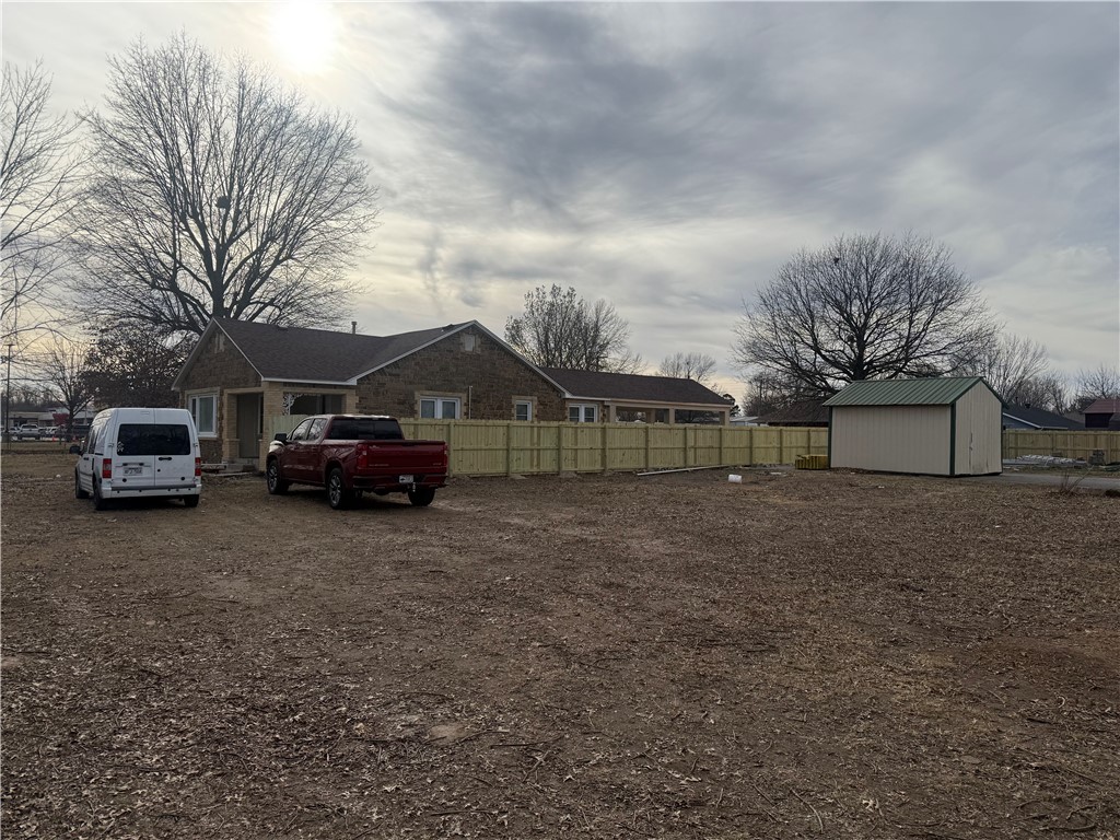 Springdale Outlots - Land