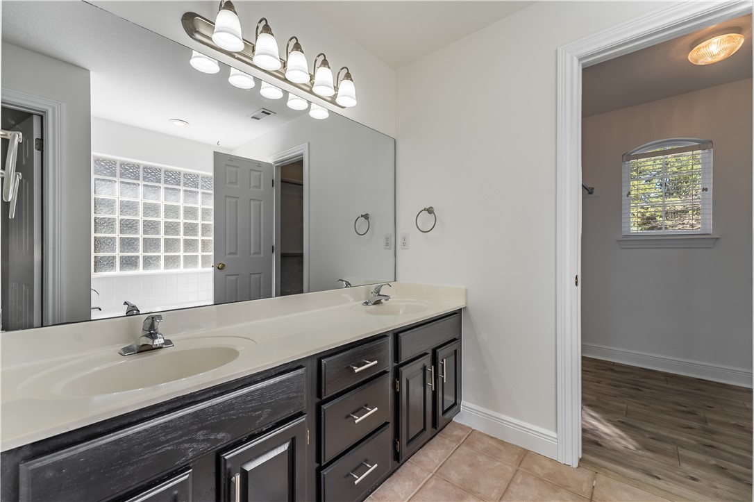 Tunbridge Wells Sub-Bentonville - Residential Lease