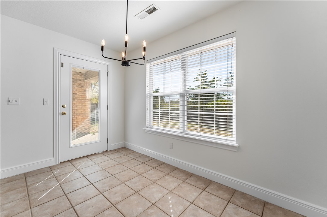 Tunbridge Wells Sub-Bentonville - Residential Lease