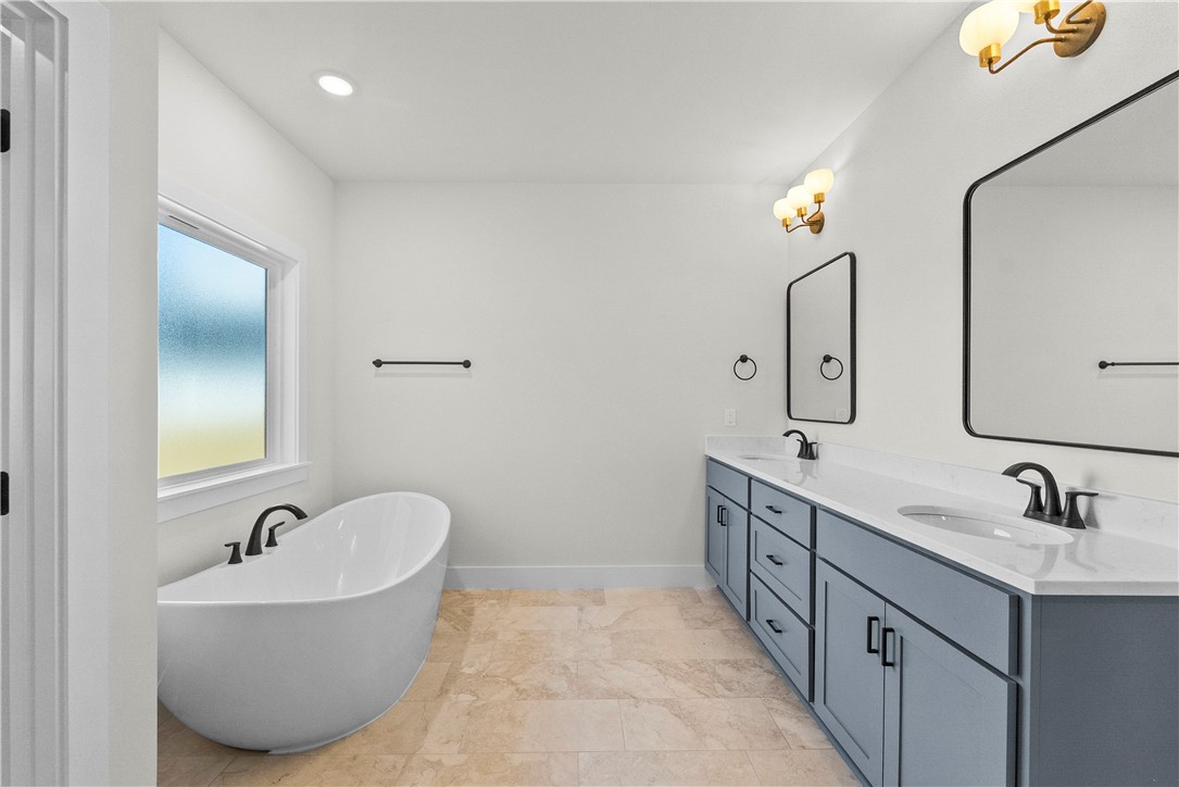 Maple Estates - Residential