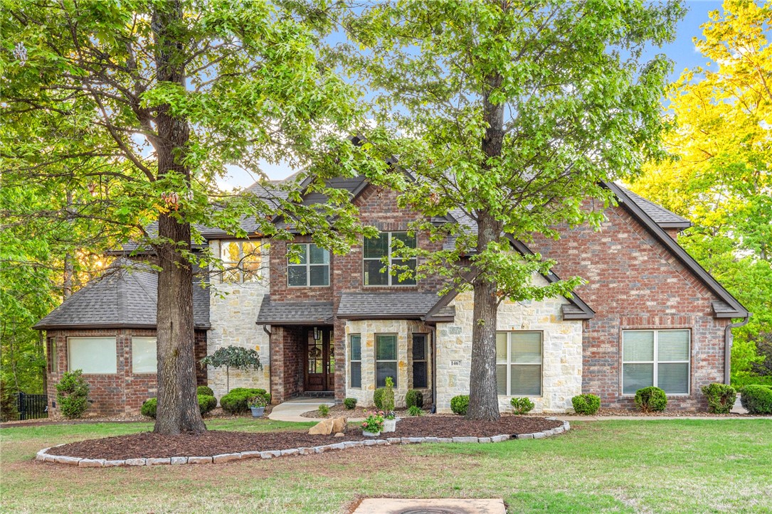 Versailles - Residential