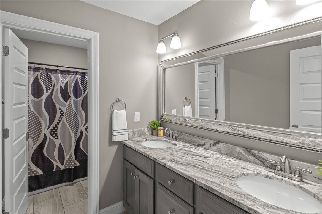 Versailles - Residential