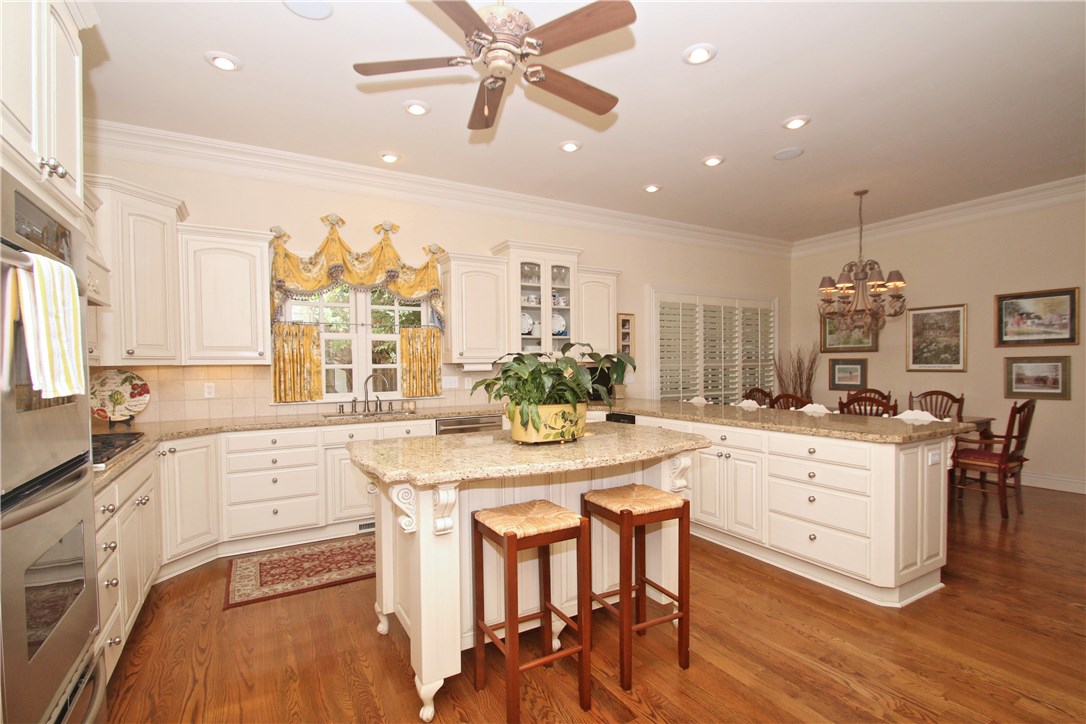 Pinnacle Golf & Cc Rogers - Residential