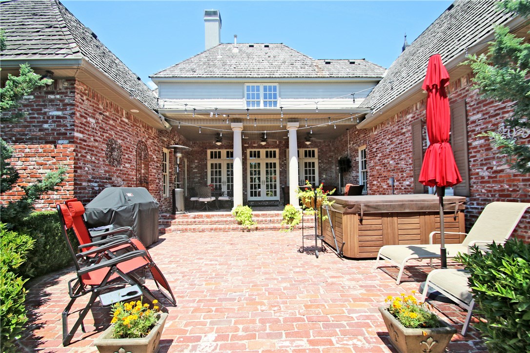 Pinnacle Golf & Cc Rogers - Residential