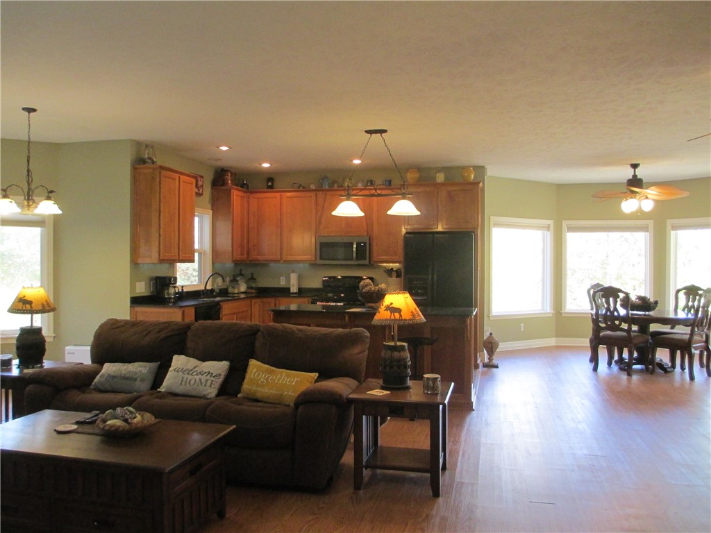 Unit 5 Holiday Island - Residential