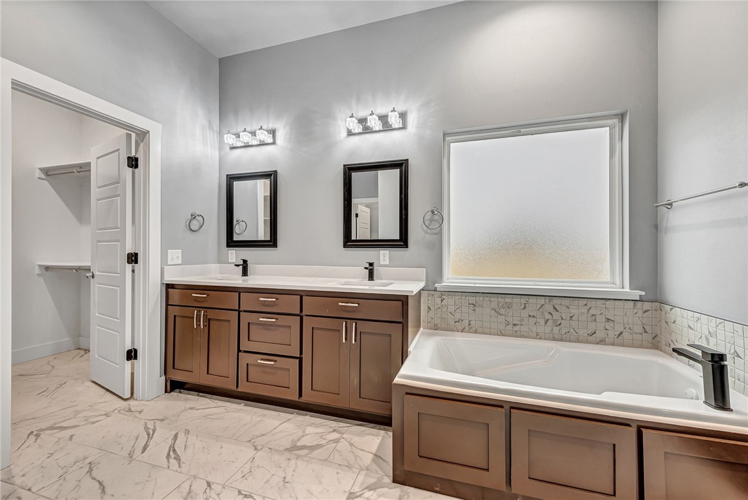 Windmill Farms Sub Bentonville - Residential
