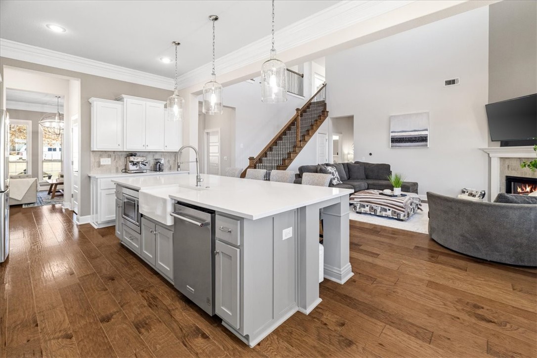 Otter Creek Ph II Cave Springs - Residential