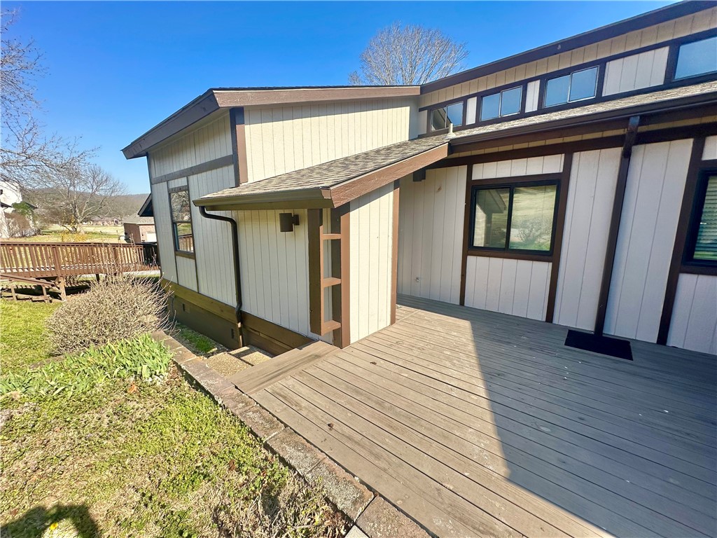 Unit 103 Holiday Island - Residential