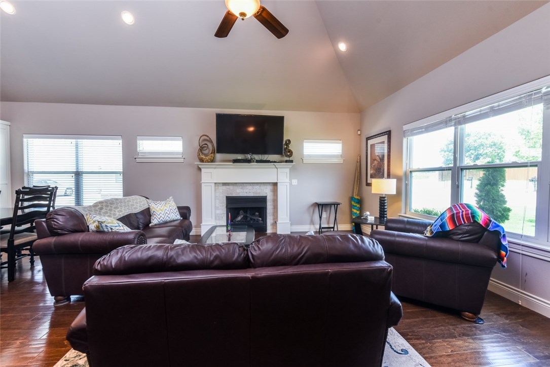 Rocky Creek Sub Rogers - Residential