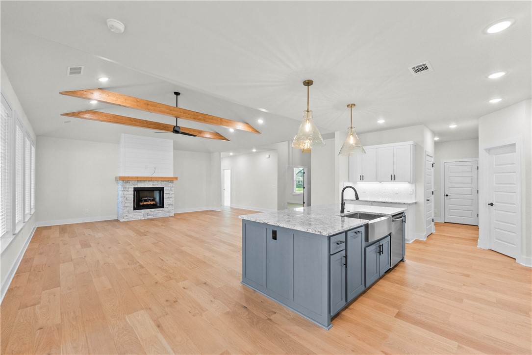 Maple Estates - Residential