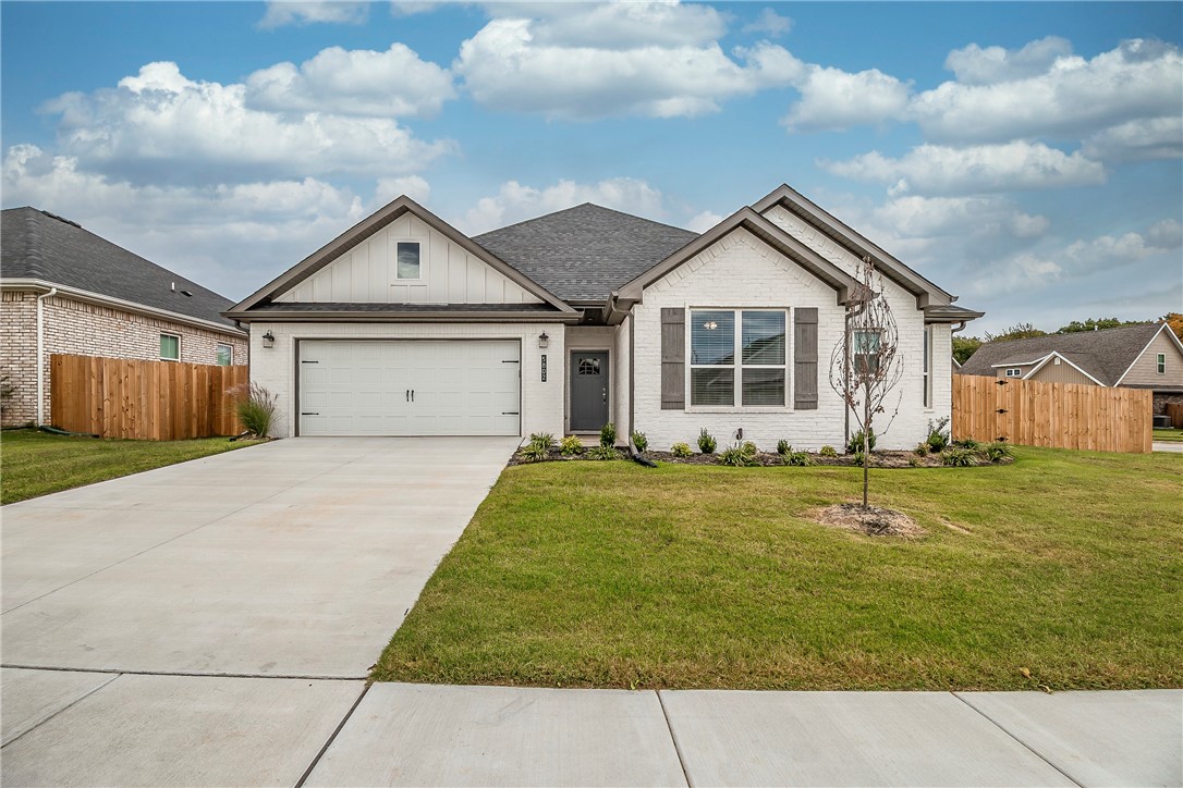 Don't miss this fully furnished, split floor plan home located on a corner lot in Osage Hills subdivision in Bentonville. This beautiful home offers 2,034 square feet with four bedrooms and two bathrooms with ample storage and closet space. Perfect for entertaining or relaxing with an oversized family room and eat-in kitchen with island leading to the cover patio and fenced in backyard.