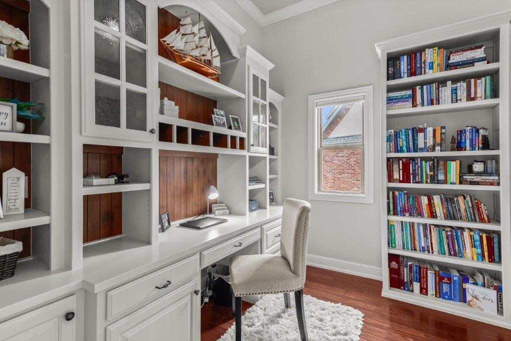 Shadow Valley - Residential