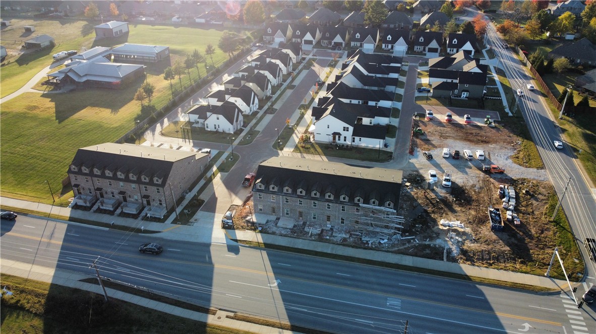 Bellview Place Rogers - Residential Income