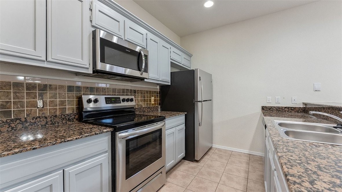 Riverwalk Farm Estate Ph I Bentonville - Residential