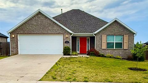 Photo of 3692 Avon Avenue, Springdale, AR 72764 (MLS # 1347697)