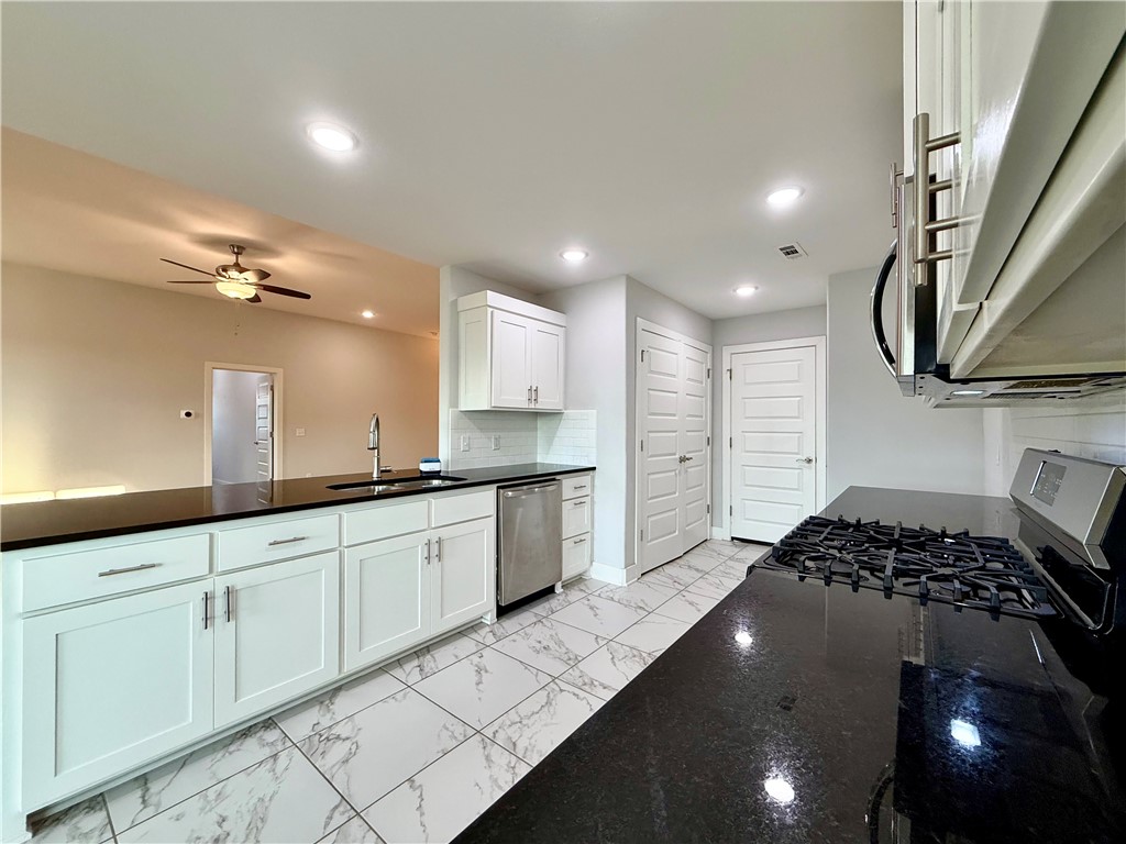 Hylton Place Sub Ph 1 - Residential