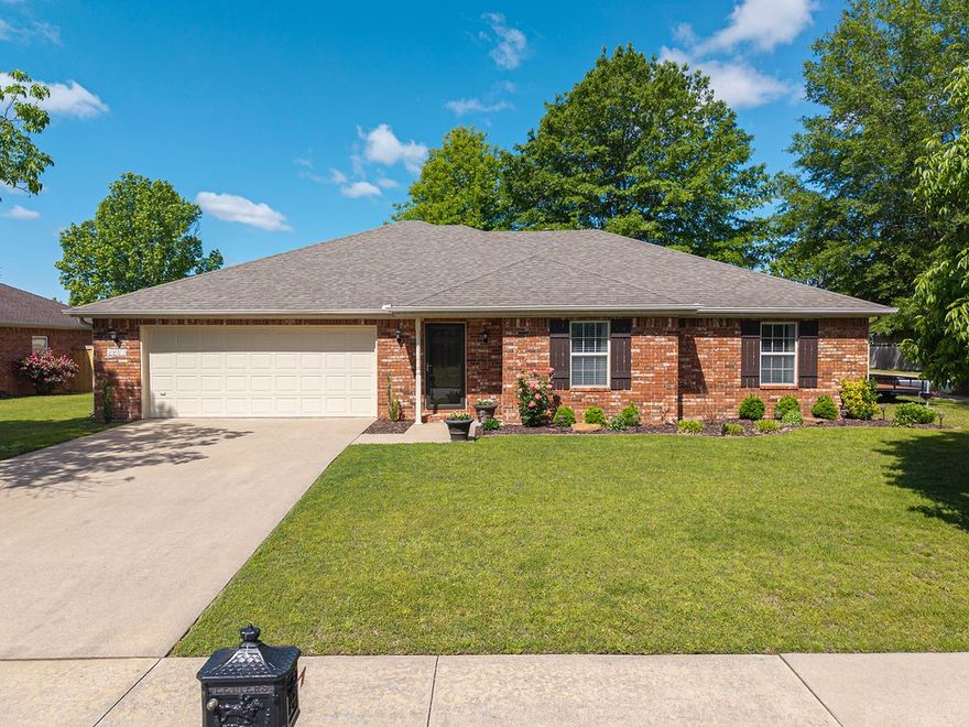 Located in one of Fayetteville’s most desirable neighborhoods, this beautifully maintained 3-bedroom, 2-bath home sits on a corner lot with stunning curb appeal,  landscaped yard anchored by four majestic oak trees. Step inside to discover thoughtful upgrades, including new custom blinds, updated flooring (2020), a new front storm door, and a new 6’ privacy fence (2024) that encloses the spacious backyard — ideal for pets, play, or outdoor entertaining. The insulated garage boasts an 18’ insulated door, keypad entry, and plenty of room for storage or hobbies. 10’ x 16’ storage building is included with the property, offering even more space for tools or seasonal items. 5-minute walk to Holcomb Elementary • 25-minute walk to Holt Middle School, 12-minute drive to Razorback Stadium,  9-minute drive to Sam’s Club & Neighborhood Market, 8-minute walk to Gary Hampton Softball Complex, 5-minute walk to Clabber Creek Trail (future link to 40-mile Razorback Greenway),  5-minute drive to I-49!
