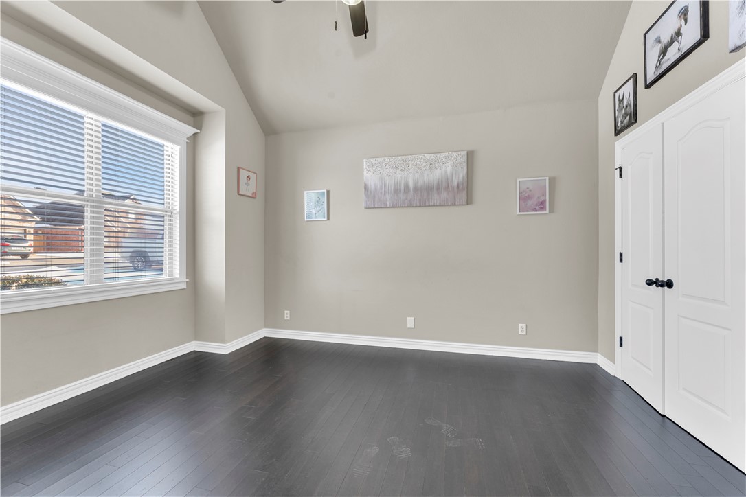 CREEKWOOD SUB-ROGERS - Residential