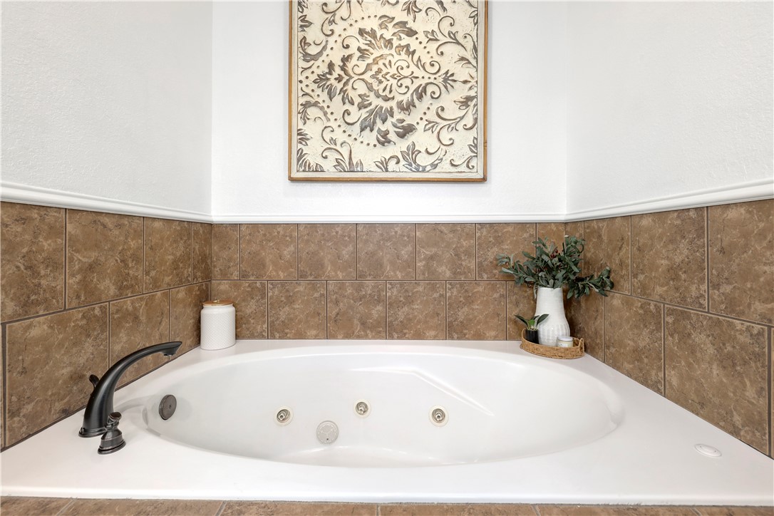 Rupple Row Sub - Residential Lease