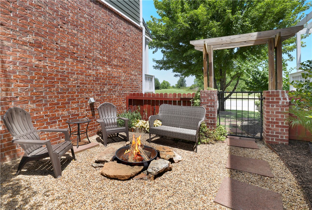 Rupple Row Sub - Residential Lease