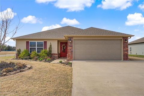 Photo of 995 Jennifer Ann Lane, Elkins, AR 72727 (MLS # 1338640)