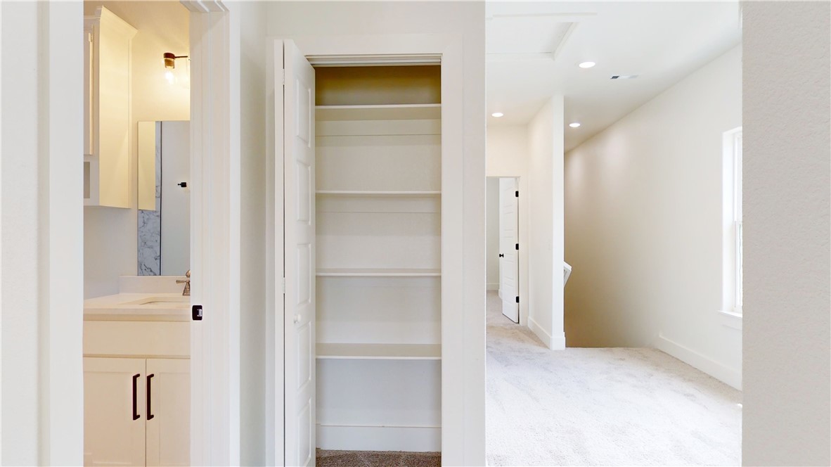 Browns Add Rogers - Residential Lease