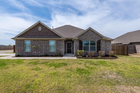 Photo of 4603 W Croft Drive, Fayetteville, AR 72704 (MLS # 1331873)