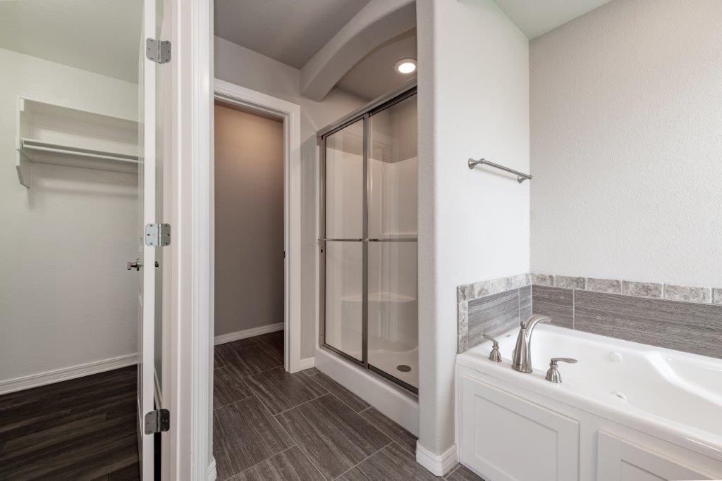 Villages Of Sloanbrooke Ph 2 - Residential Lease