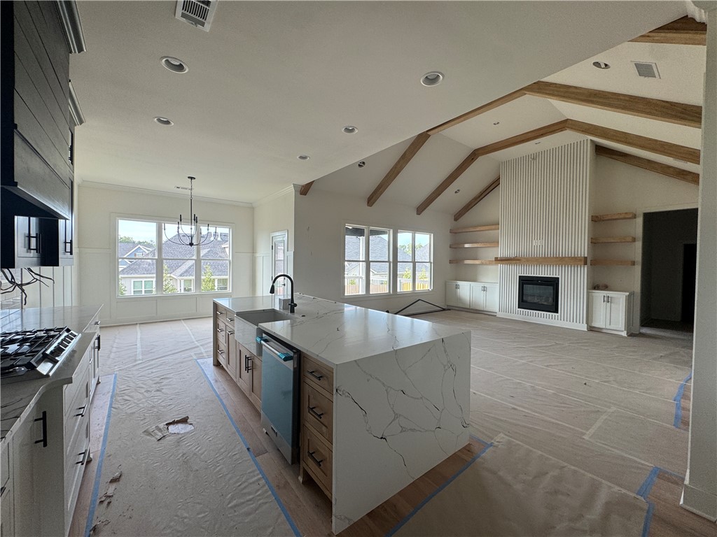 Crescent View - Residential
