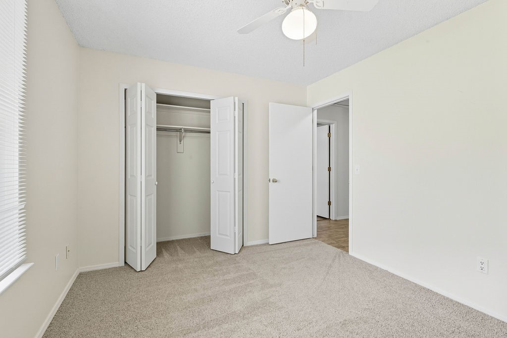 Hill View Sub Rogers - Residential