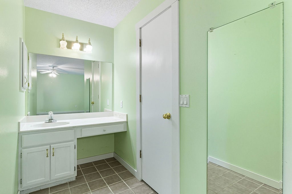 Hill View Sub Rogers - Residential