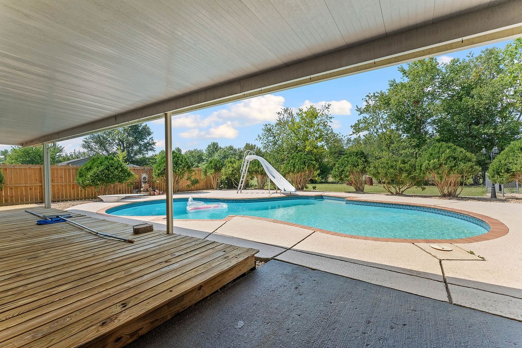 Hill View Sub Rogers - Residential