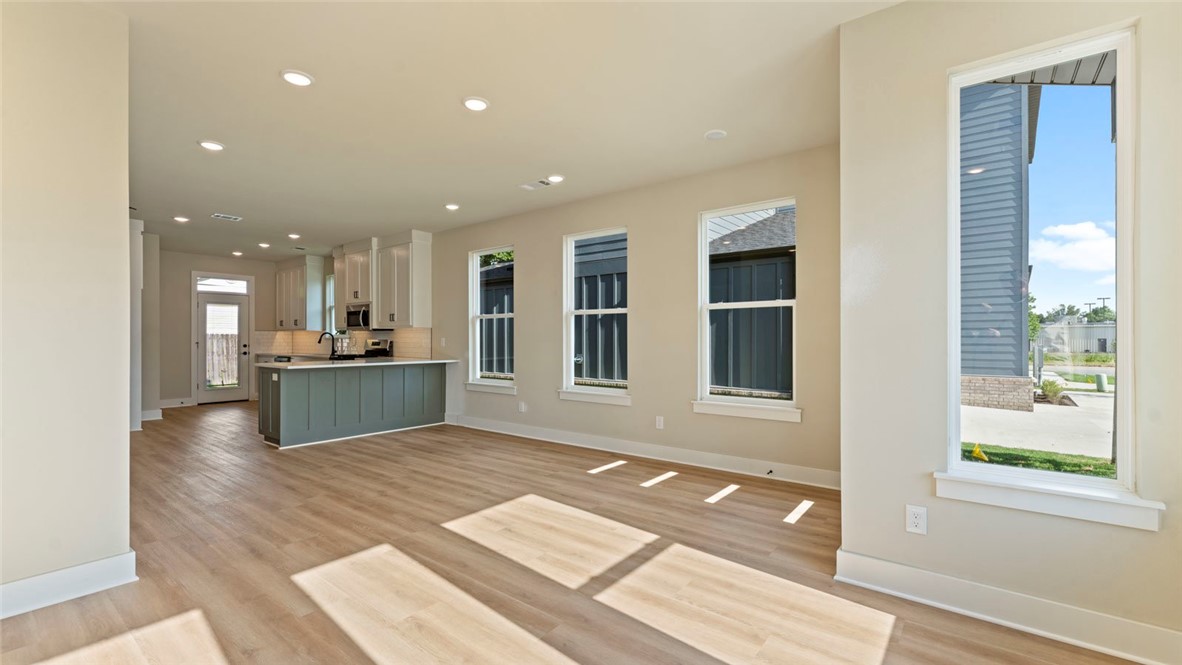 WillMoore - Residential