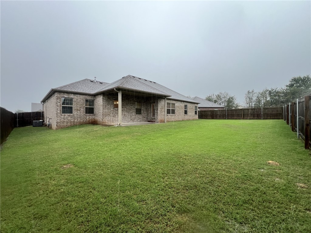 Oak Creek Springdale - Residential Lease