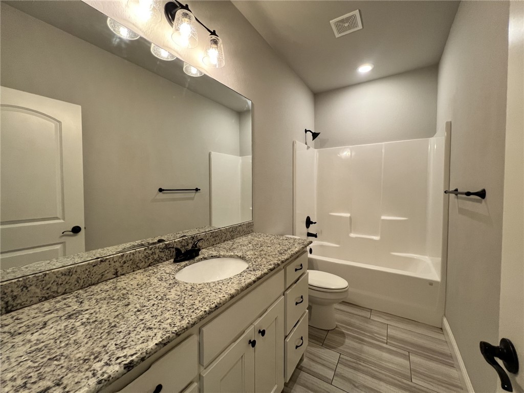 Oak Creek Springdale - Residential Lease