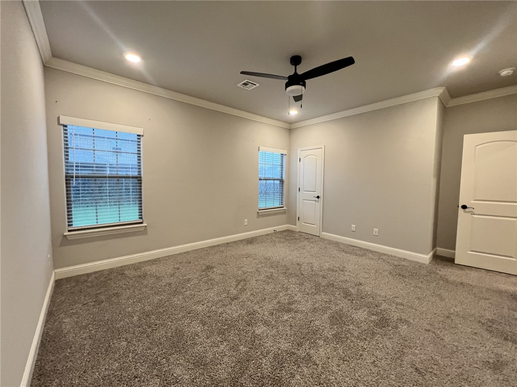 Oak Creek Springdale - Residential Lease