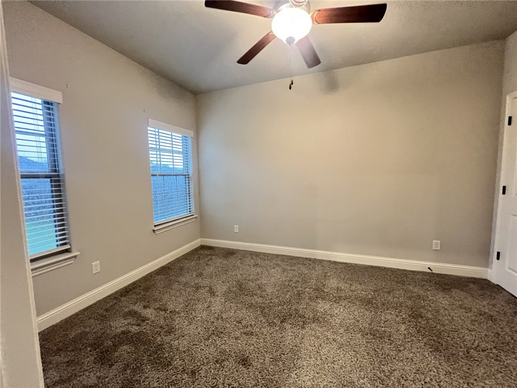 Oak Creek Springdale - Residential Lease