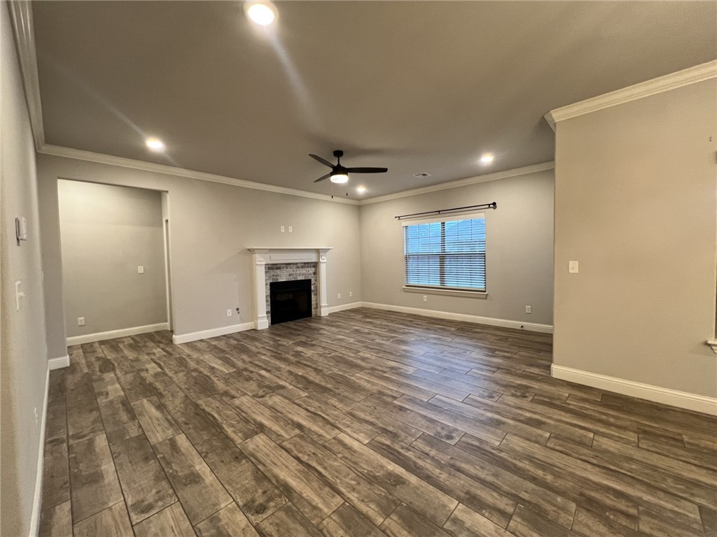 Oak Creek Springdale - Residential Lease