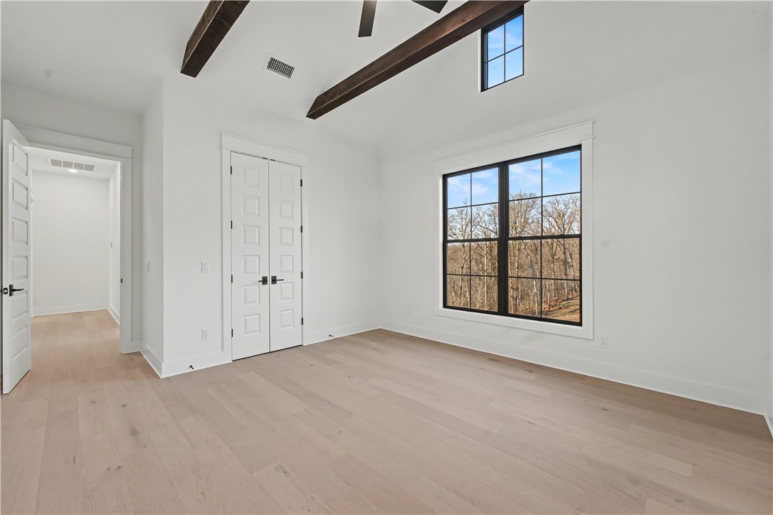 Shelby Forrest - Residential