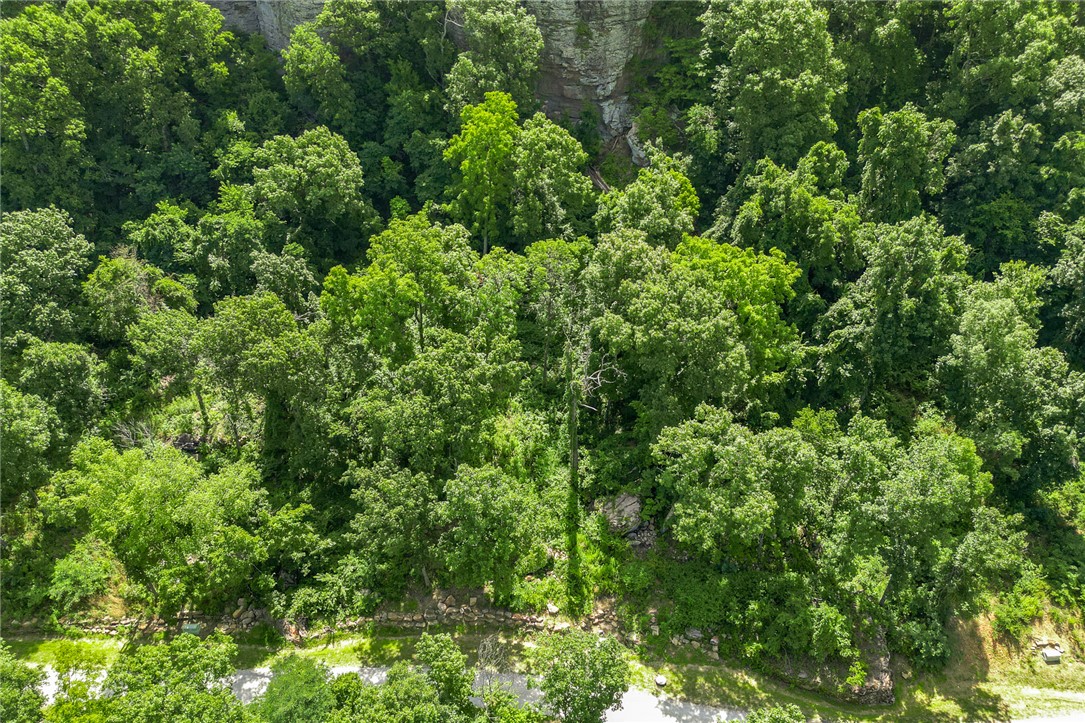 Round Mountain Estates - Land