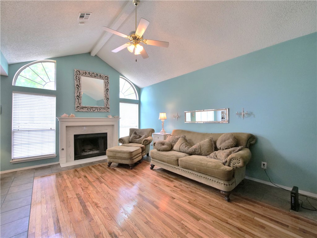 Whispering Timbers - Residential