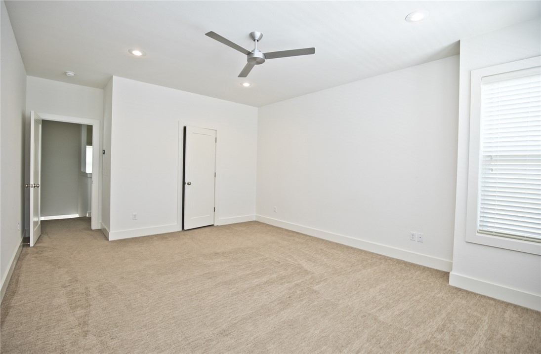 T J Hollands Sub Bentonville - Residential Lease