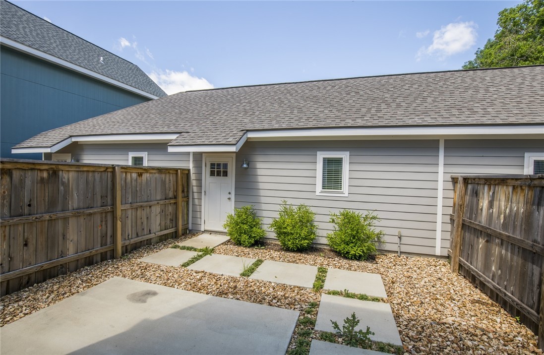 T J Hollands Sub Bentonville - Residential Lease