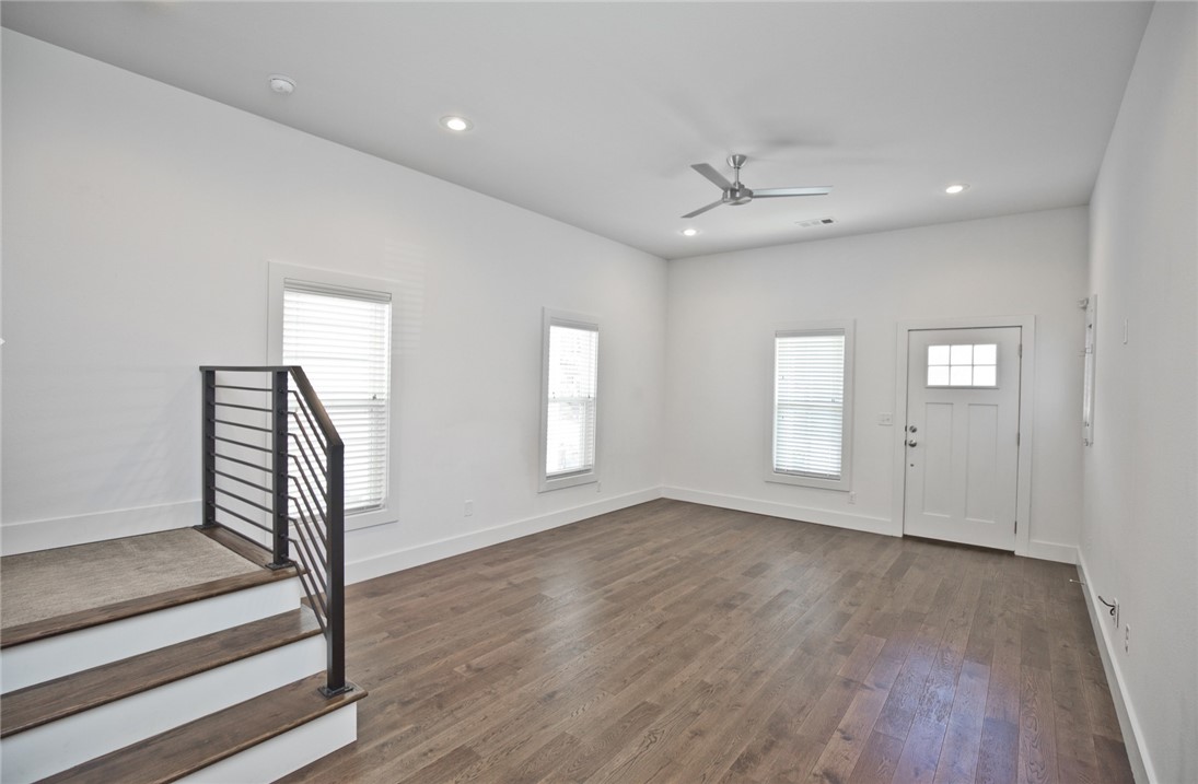 T J Hollands Sub Bentonville - Residential Lease